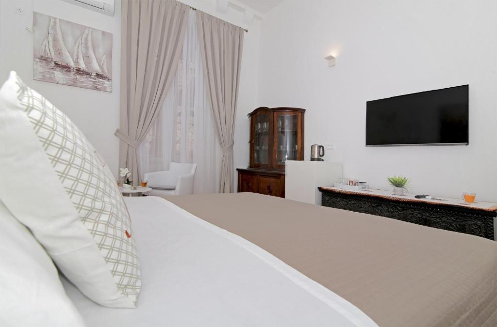 Room In Dubrovnik With Air Conditioning, Wifi Washing Machine 4246-3 外观 照片